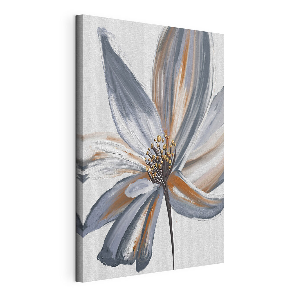 Elegant flower in soft tones Elegant flower in soft tones