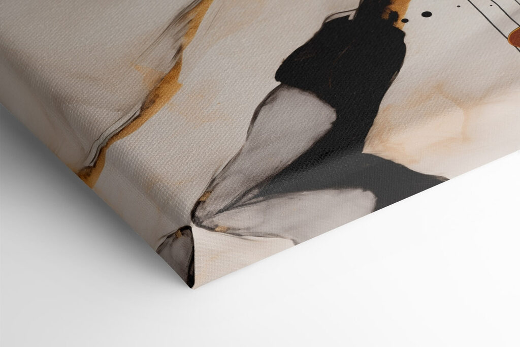 Dynamic shapes in striking contrast