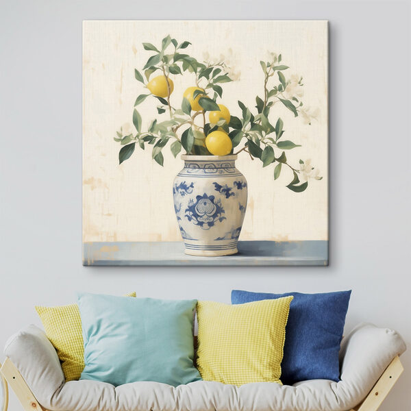 Vase with lemons in it