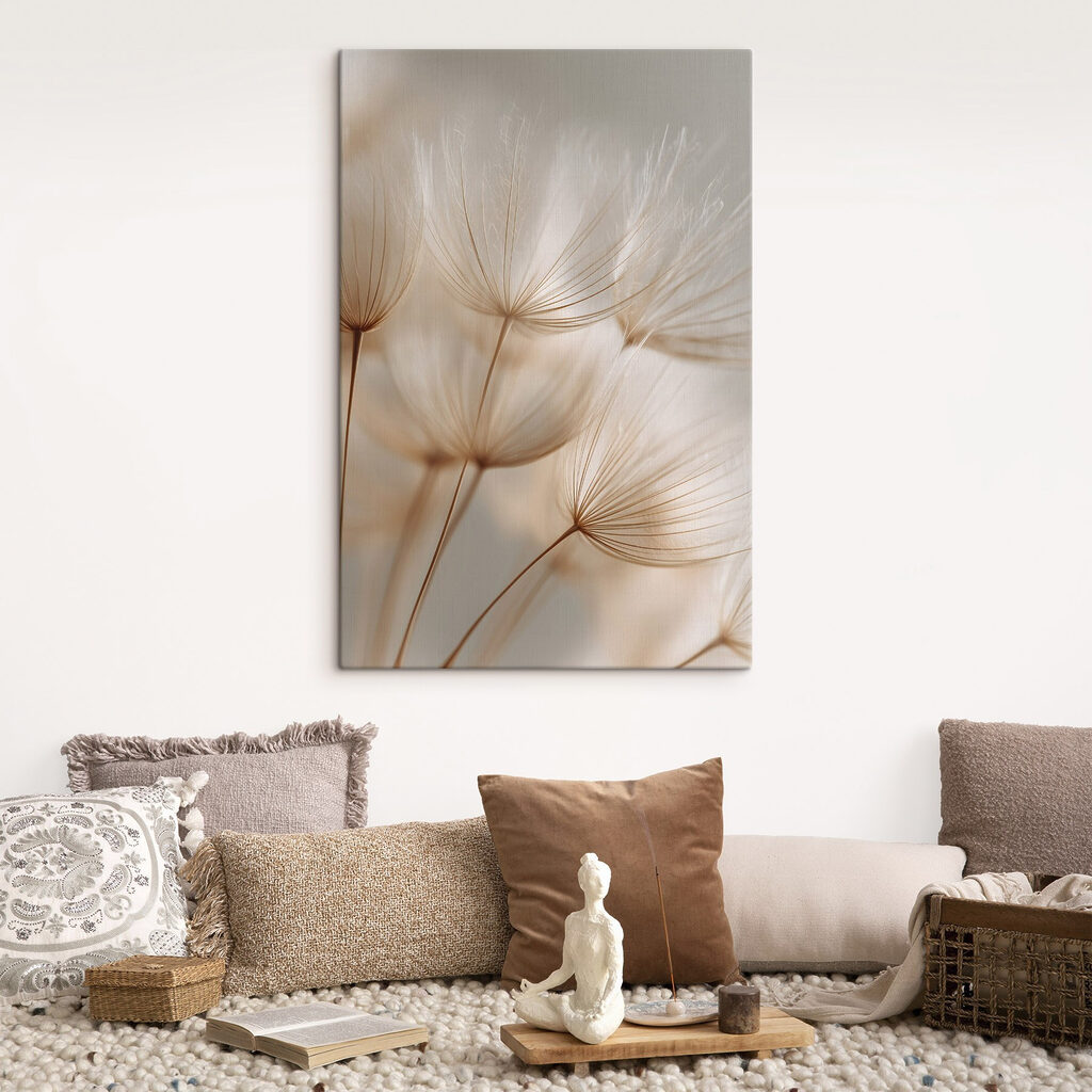Delicate strands in soft focus