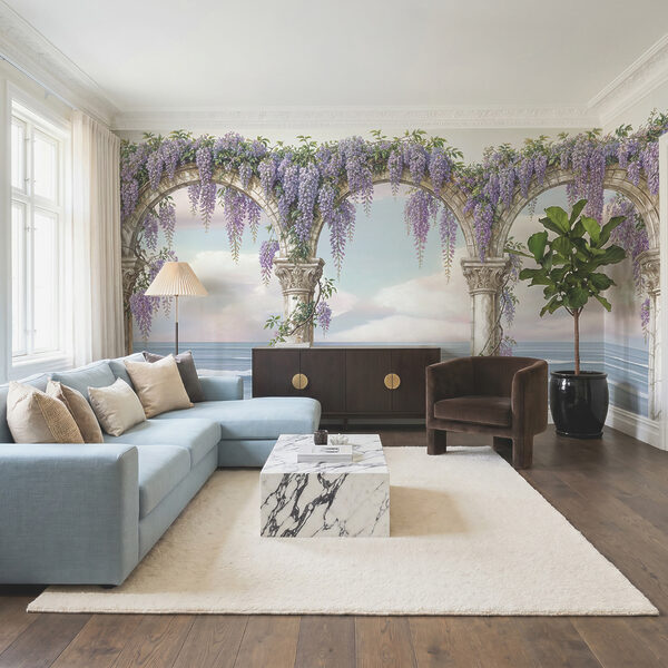 Dipinto raffigurante un arco decorato con fiori viola Dipinto raffigurante un arco decorato con fiori viola
