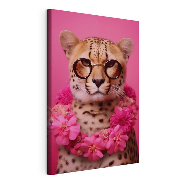 Quadri Un leopardo con gli occhiali e una collana di fiori