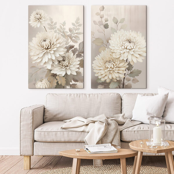 Delicate blooms in soft shades Delicate blooms in soft shades