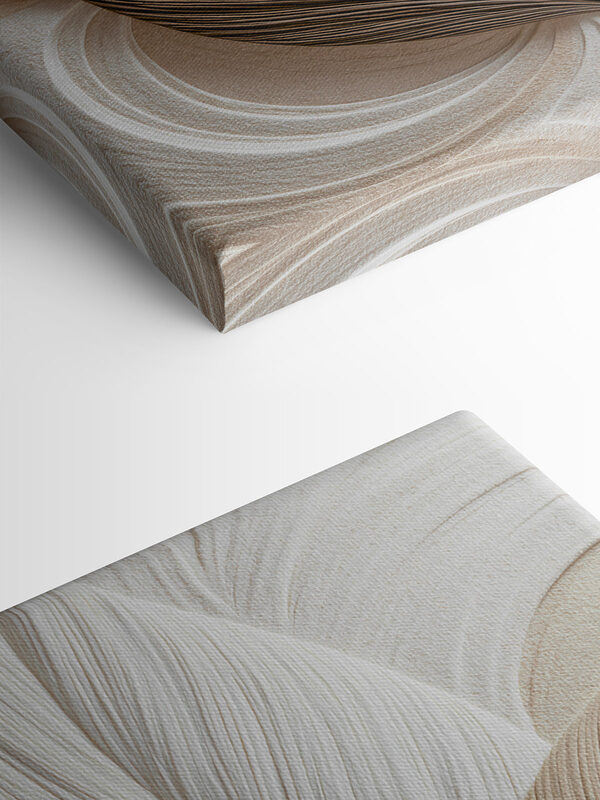 Elegant layers in neutral tones Elegant layers in neutral tones