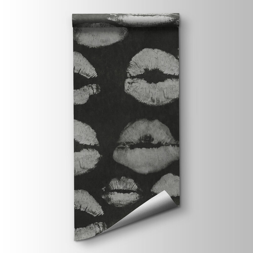 Carta da parati Sfondo bianco e nero con impronte di rossetto (COD: t01086) Carta da parati Sfondo bianco e nero con impronte di rossetto (COD: t01086)